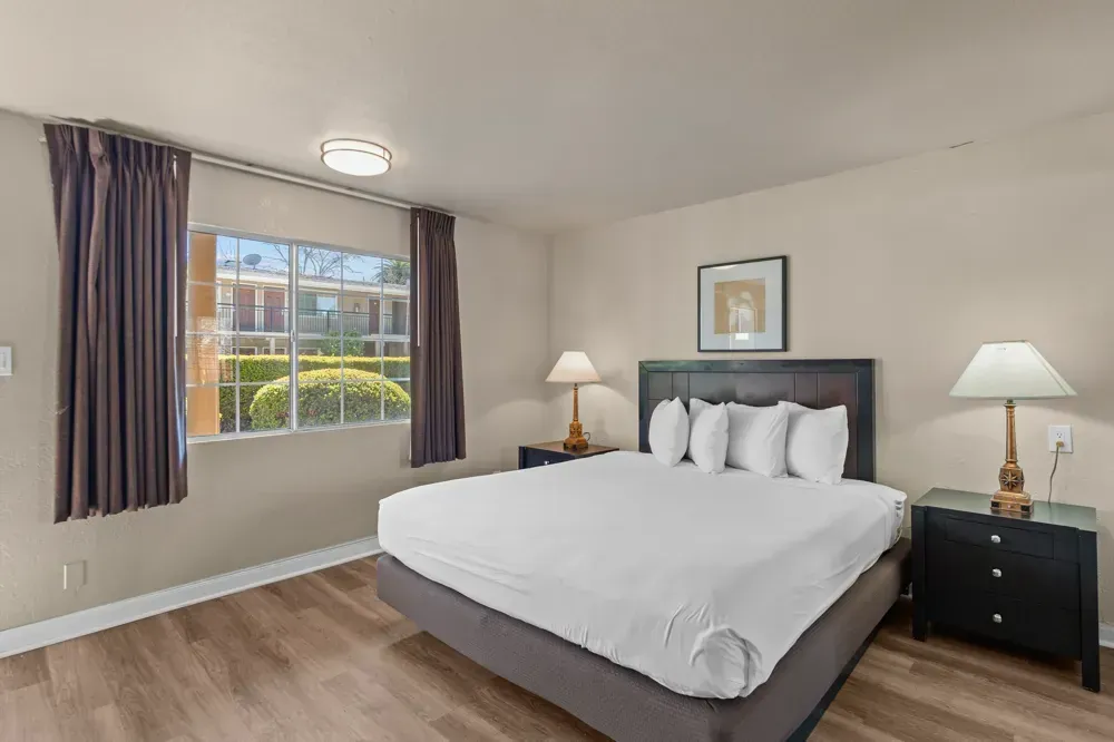 The King Room at Rose Garden Inn